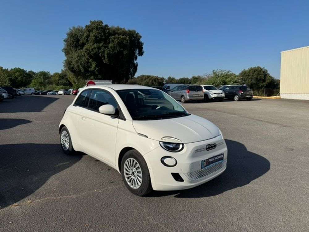 500 E 118CH PACK CONFORT 42KWH 2023 occasion 16400 Puymoyen