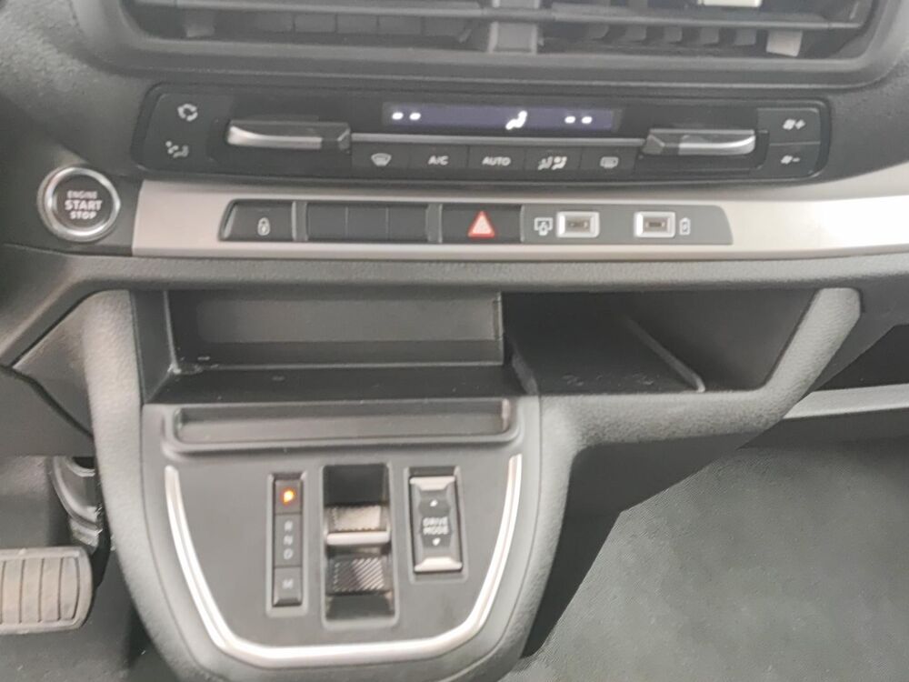 Spacetourer XL 2.0 BlueHDi 180ch EAT8 Business 9 PL / 0&curren; MALUS 2024 occasion 27000 &Eacute;vreux