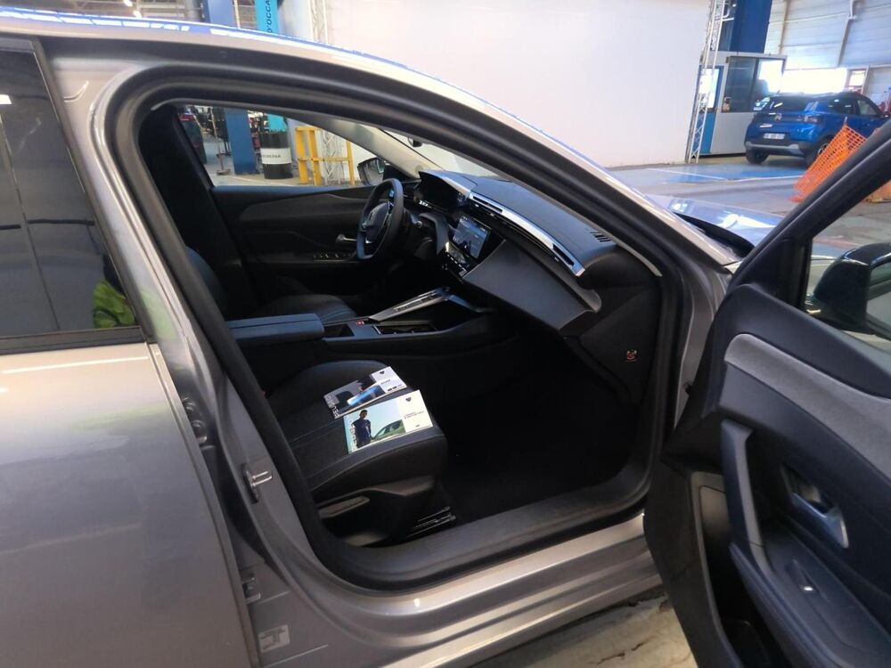 308 1.2 Hybrid 145ch Allure e- / ADML / CAMERA DE RECUL / NAV VI 2025 occasion 56850 Caudan
