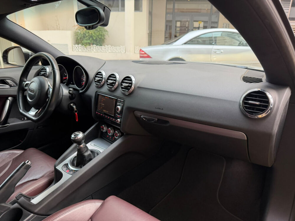 TT 2.0 TFSI 211CH AMBITION LUXE 2011 occasion 06400 Cannes