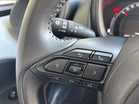 Aygo 1.0 VVT-i 72ch Dynamic S-CVT MY24 2023 occasion 13300 Salon-de-Provence