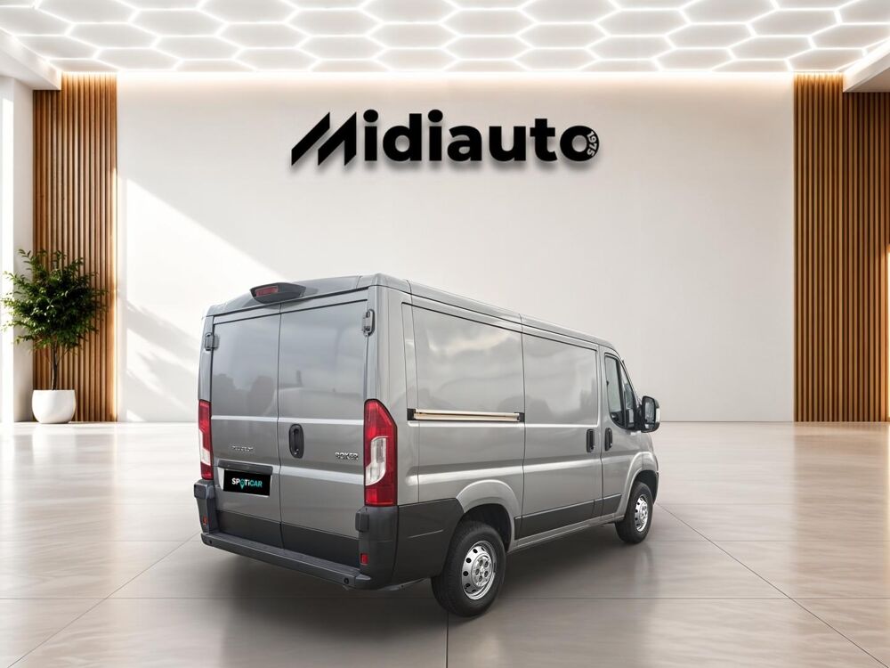 Boxer L1H1 3.0 120ch BlueHDi S&S Pack Asphalt Connect 2023 occasion 28500 Vernouillet