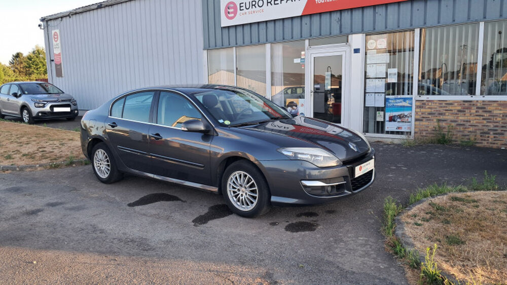 Laguna III 1.5 DCI 110CH FAP BLACK EDITION CHAMPION ECO&sup2; 2011 occasion 50720 Barenton