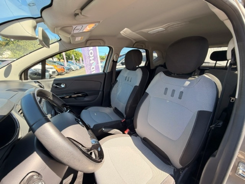 Captur 0.9 TCE 90CH S&S ENERGY INTENS 2015 occasion 16400 Puymoyen