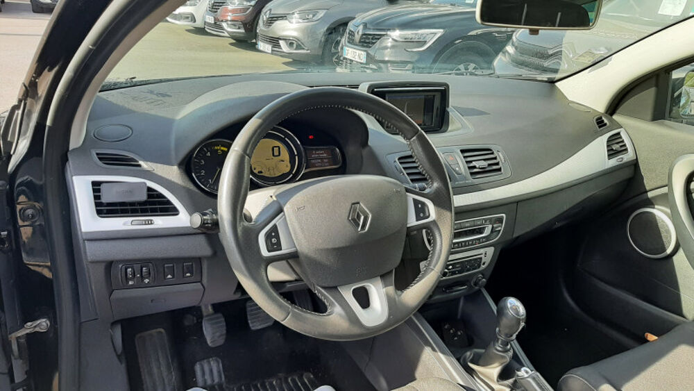 M&eacute;gane III Coup&eacute; 1.6 DCI 130CH ENERGY FAP BOSE ECO&sup2; 2012 occasion 08000 Warcq