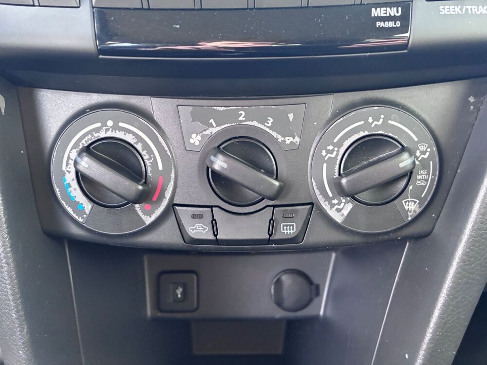 Swift 1.3 DDIS75 GL 3P 2013 occasion 38130 ECHIROLLES