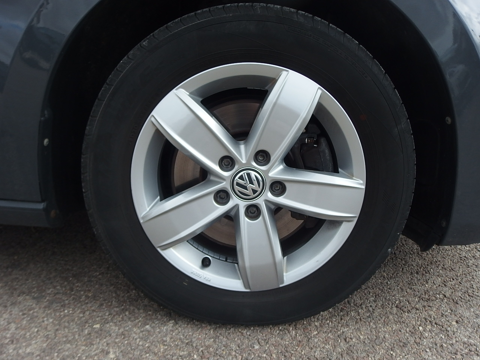Touran 2.0 TDI 150CH FAP ACTIVE DSG7 7 PLACES EURO6DT 2021 occasion 10600 Savi&egrave;res