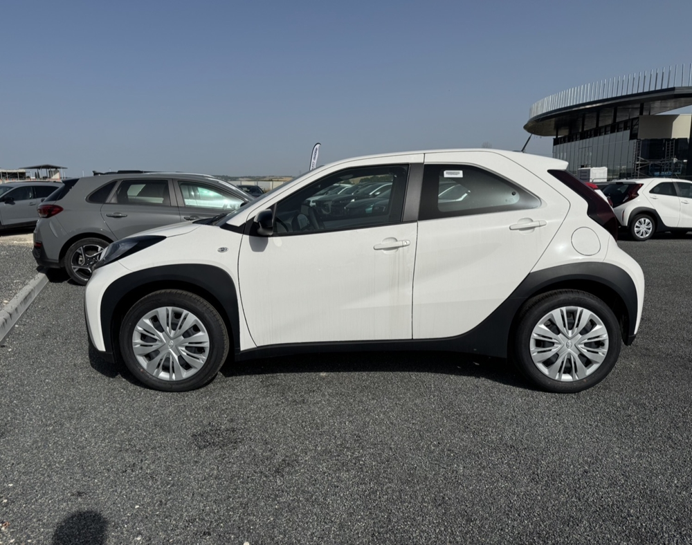 Aygo 1.0 VVT-I 72CH DYNAMIC MY24 2025 occasion 82370 Campsas