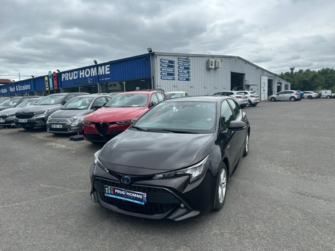 Toyota Corolla 122H DYNAMIC BUSINESS + STAGE HYBRID ACADEMY 2021 occasion Puymoyen 16400