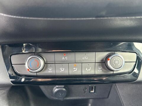 Corsa 1.2 75ch Elegance Business 2023 occasion 13200 Arles
