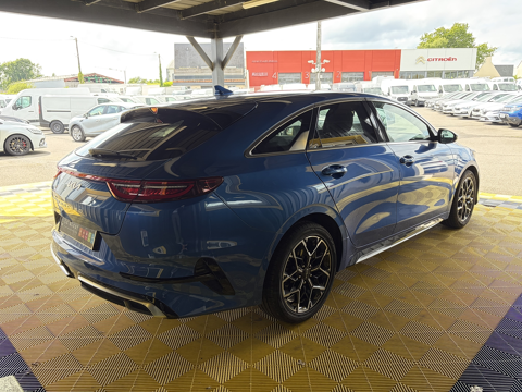 Divers 1.0 T-GDI 120CH GT LINE BUSINESS 2022 occasion 56530 Qu&eacute;ven
