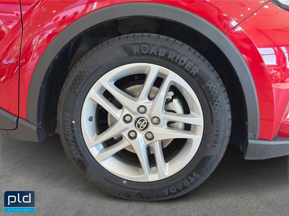 C-HR 1.8 Hybride 122ch Dynamic Ultimate E-CVT 2023 occasion 13300 Salon-de-Provence