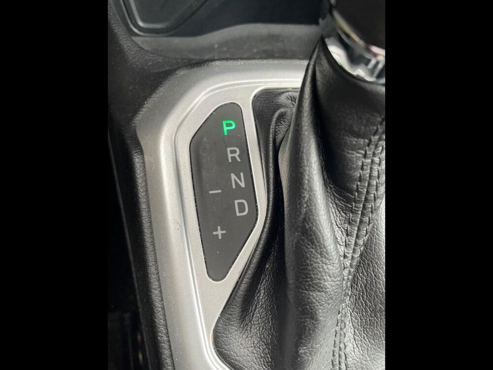 Renegade 1.4 MultiAir S&S 140ch Limited 2015 occasion 33320 Eysines