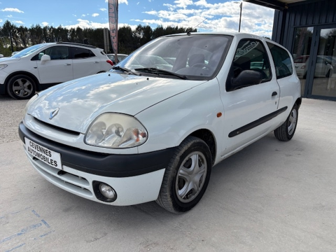 Renault clio ii 1.6 90CH SI 3 PORTES DISTRIBUTION NEUVE