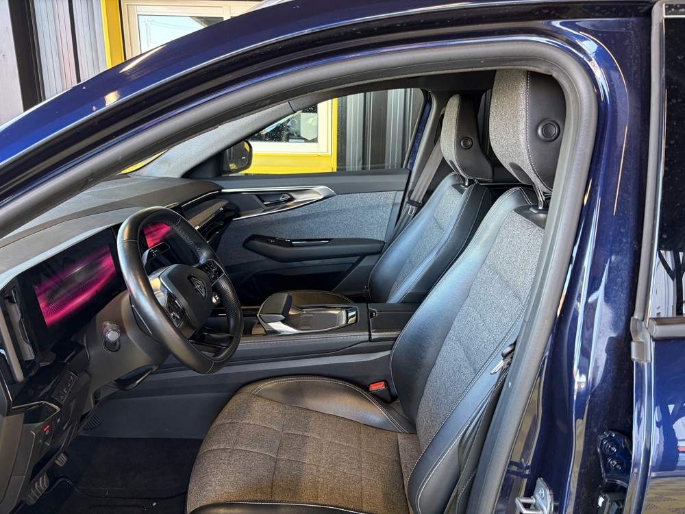 Espace 1.2 E-TECH FULL HYBRID 200CH TECHNO 7 PLACES - 24 2024 occasion 56530 Qu&eacute;ven