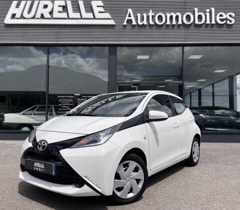 Toyota aygo 1.0 VVT-I 69CH X-PLAY 3P