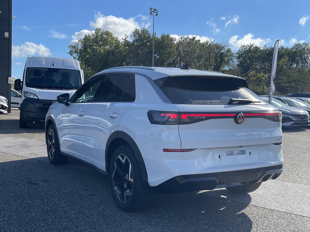 T-ROC 1.5 ETSI 150CH R-LINE DSG7 2026 occasion 33700 M&eacute;rignac