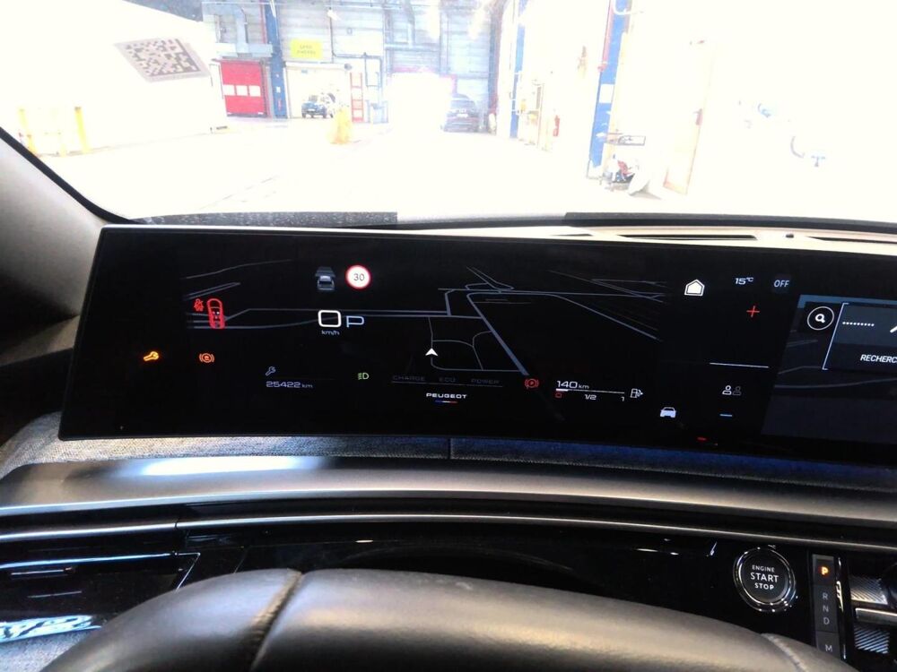 3008 1.2 Hybrid 145ch Allure e-DCS6 2025 occasion 28500 Vernouillet