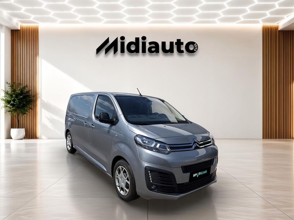 Jumpy M 2.0 BlueHDi 145 EAT8 / ATTELAGE / GPS / CAMERA 2023 occasion 56850 Caudan