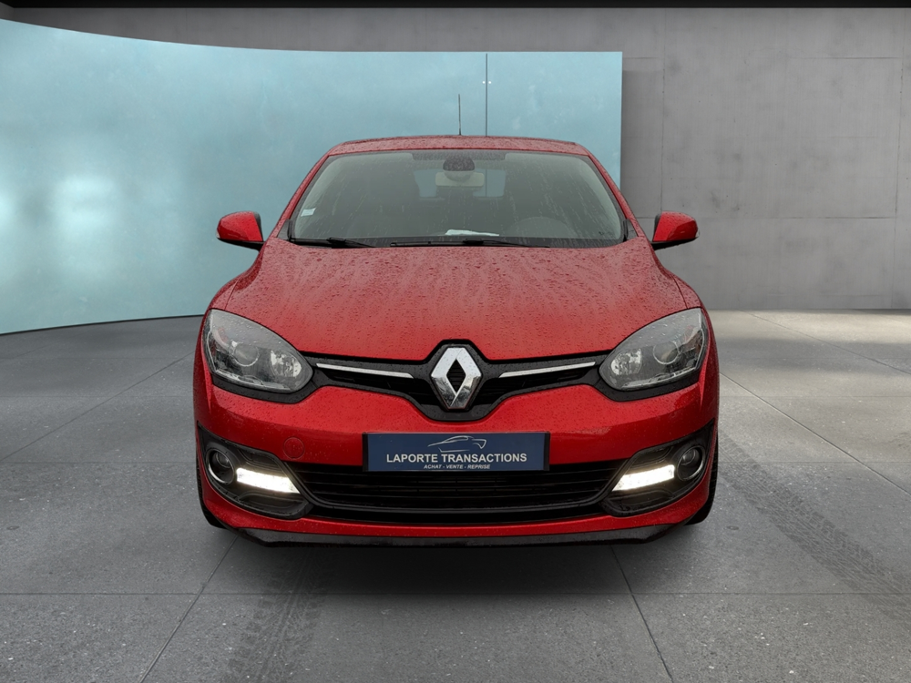 M&eacute;gane III Coup&eacute; 1.2 TCE 115CH ENERGY INTENS EURO6 2015 2016 occasion 88200 Saint-Nabord