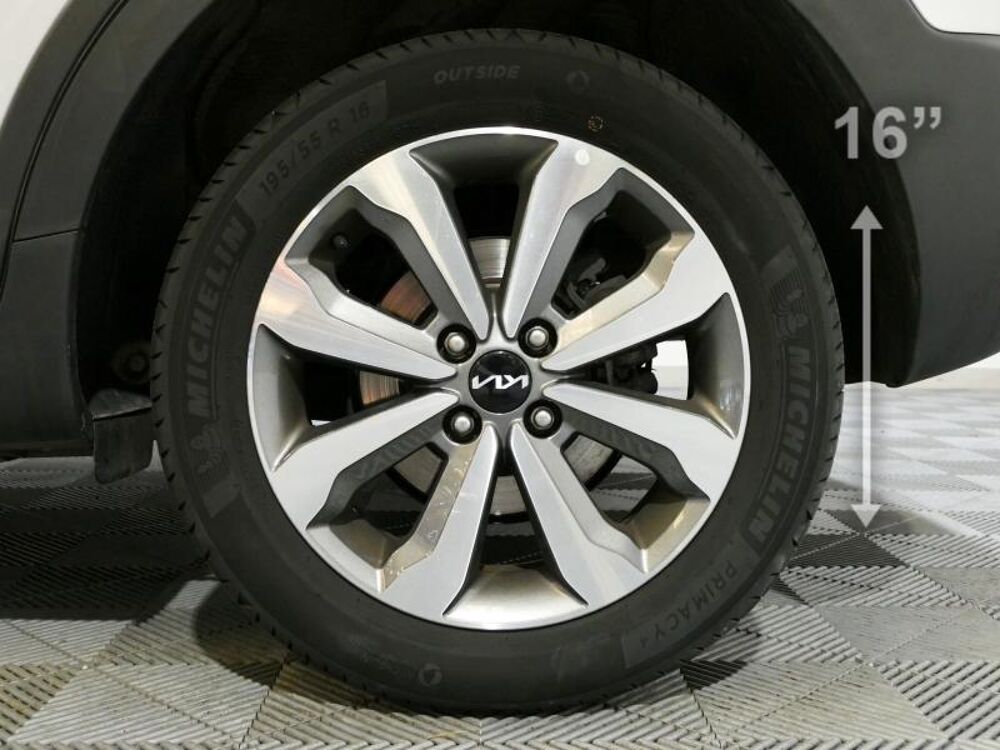 Stonic 1.0 T-GDi 120ch MHEV Active Business iBVM6 2022 occasion 77400 Lagny-sur-Marne