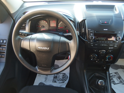D-MAX 2.5 TD 163 CREW SATELLITE A/C 4X4 2017 occasion 10600 Savi&egrave;res