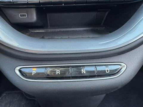 500 E 118CH PACK CONFORT 42KWH 2023 occasion 16400 Puymoyen