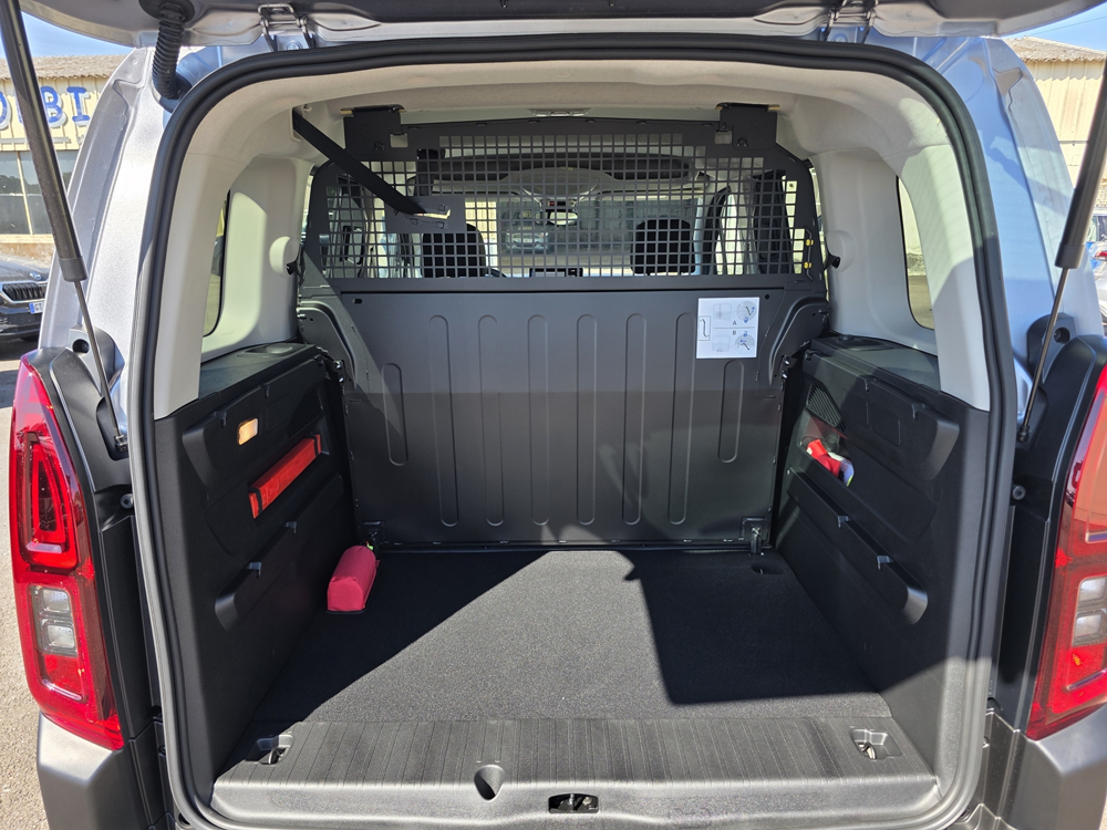 Berlingo M BLUEHDI 130CH S&S MAX PLUS EAT8 5 PLACES N1 2026 occasion 70210 Montdor&eacute;