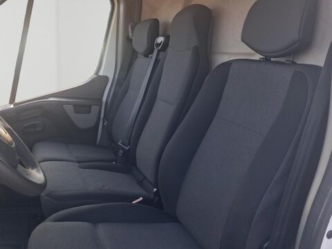 Master F3300 L2H2 2.3 dCi 110ch Grand Confort / 13 325&curren; HT 2017 occasion 27000 &Eacute;vreux