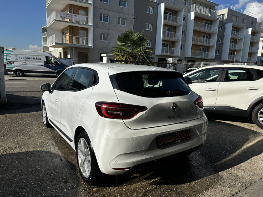 Clio V 1.6 E-TECH HYBRIDE 140CH BUSINESS -21N 2022 occasion 38920 Crolles