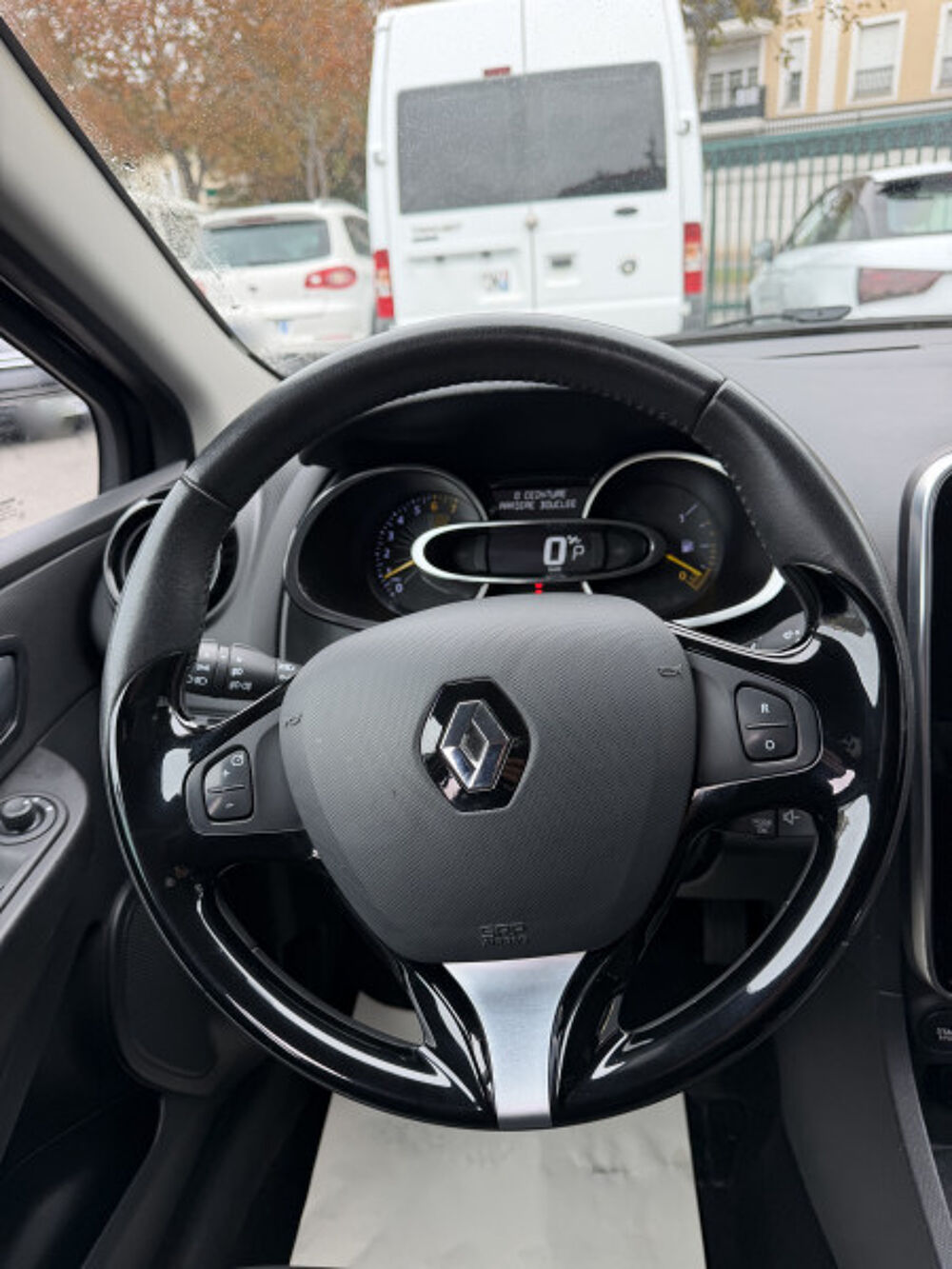 Clio IV 1.2 TCE 120CH ENERGY LIMITED EDC EURO6 2015 BOITE AUTOMATIQU 2015 occasion 93220 Gagny