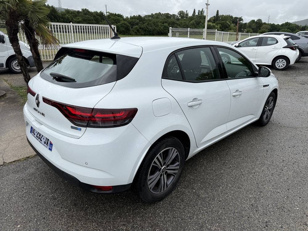 Megane IV 1.6 E-TECH PLUG-IN HYBRID 160CH EVOLUTION 2022 occasion 26740 Les Tourrettes