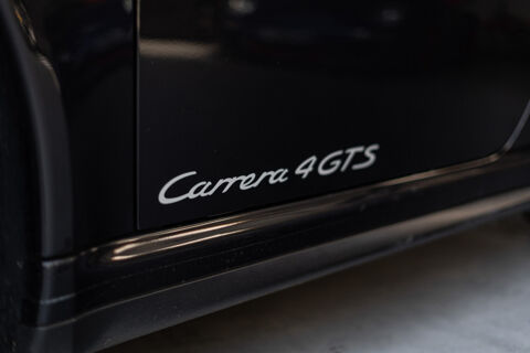 Carrera GT *Options Porsche Exclusive/Entretiens Porsche* 2011 occasion 75014 Paris