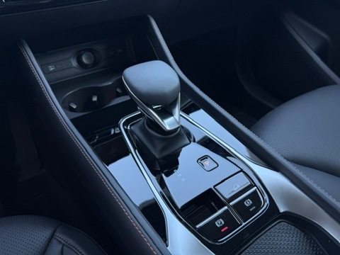 MG.EHS 1.5 HYBRID+ 224CH LUXURY 2026 occasion 16400 Puymoyen