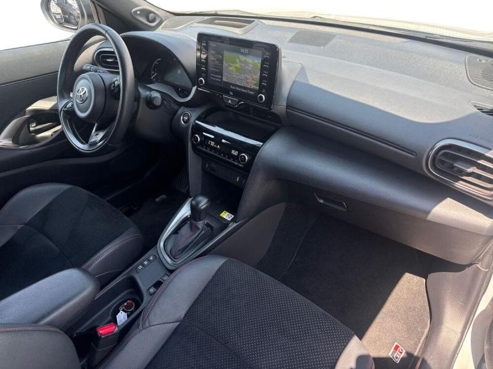 Yaris Cross 116h GR Sport MY22 2023 occasion 13400 Aubagne