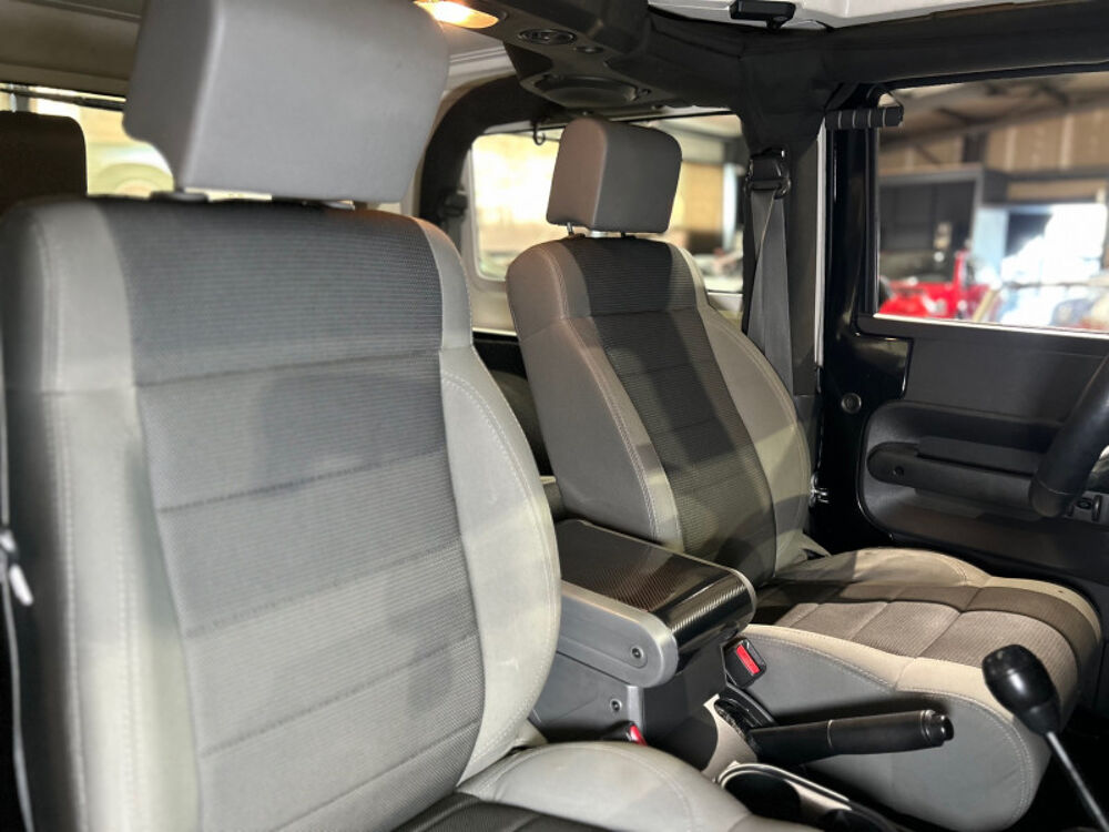 Wrangler 2.8 CRD SPORT 2007 occasion 63170 Aubi&egrave;re