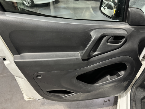 Berlingo 1.6 BLUE HDI 63400 KM PREMIERE MAIN 9990 TTC 2016 occasion 12000 RODEZ