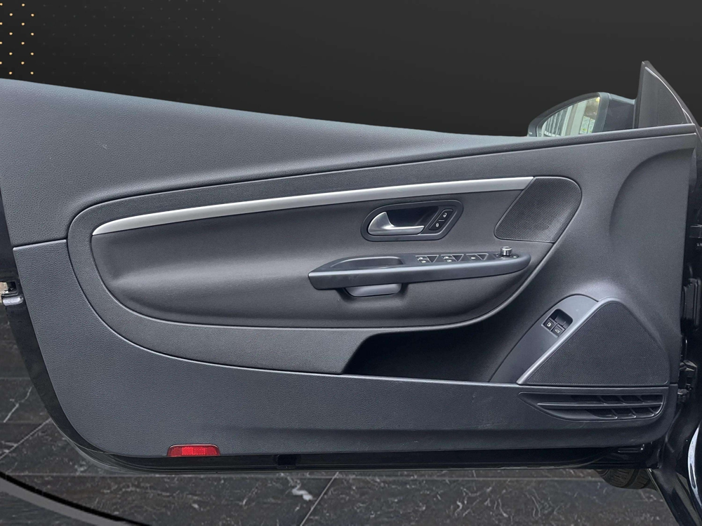 EOS 2.0 TDI 140CH BLUEMOTION FAP SPORTLINE DSG6 2012 occasion 93500 Pantin
