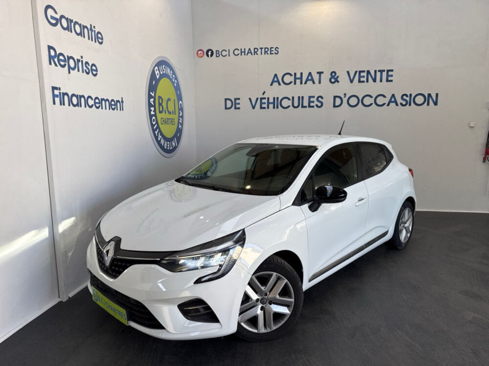 Clio V 1.6 E-TECH FULL HYBRID 145 EVOLUTION 2022 occasion 28630 Nogent-le-Phaye