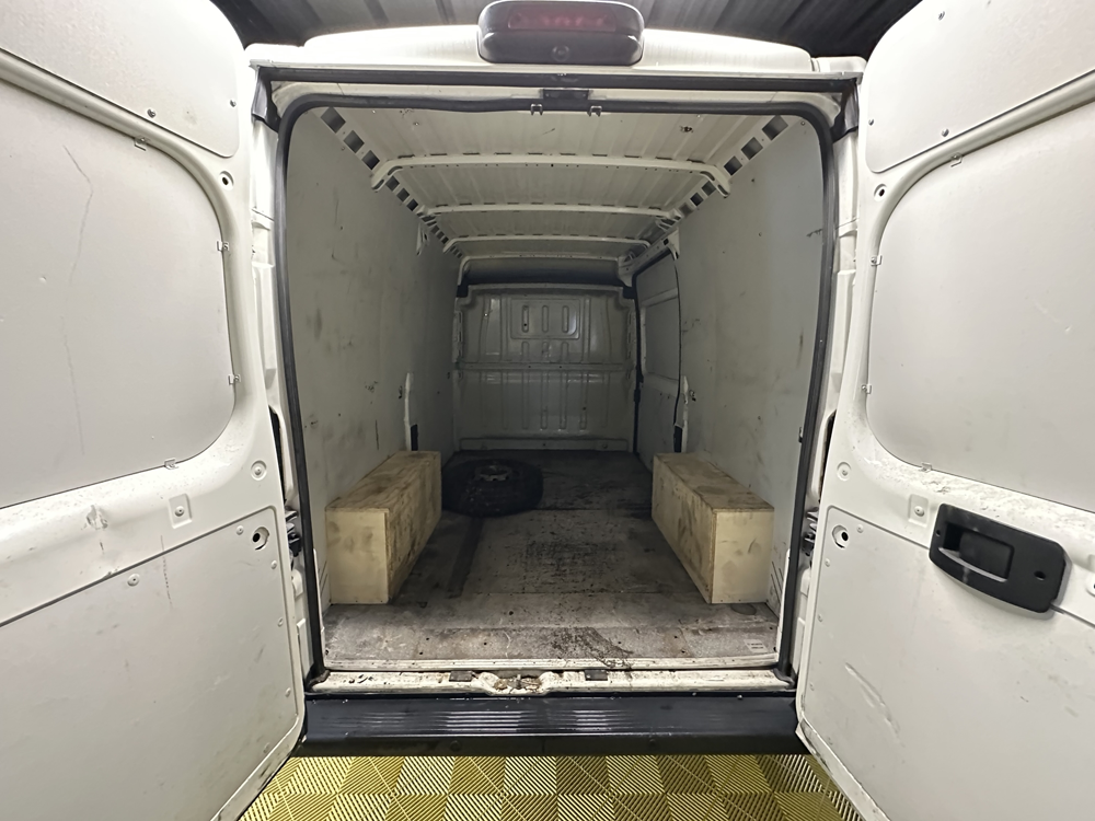 Jumper 33 L2H2 2.2 BLUEHDI 120 S&S DRIVER 2020 occasion 56530 Qu&eacute;ven