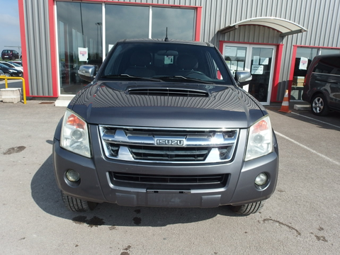 D-MAX 2.5 TDI136 CREW 4X2 LS 2011 occasion 10600 Savières