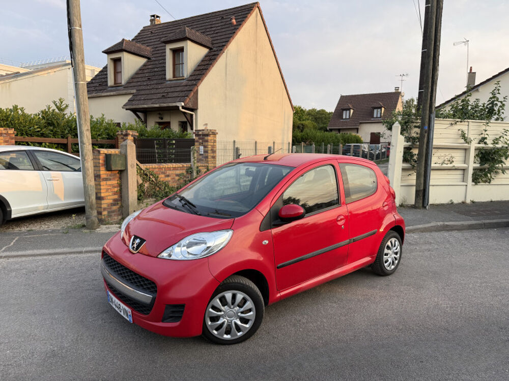 107 1.0 12V URBAN MOVE 2-TRONIC 5P 2009 occasion 95480 PIERRELAYE