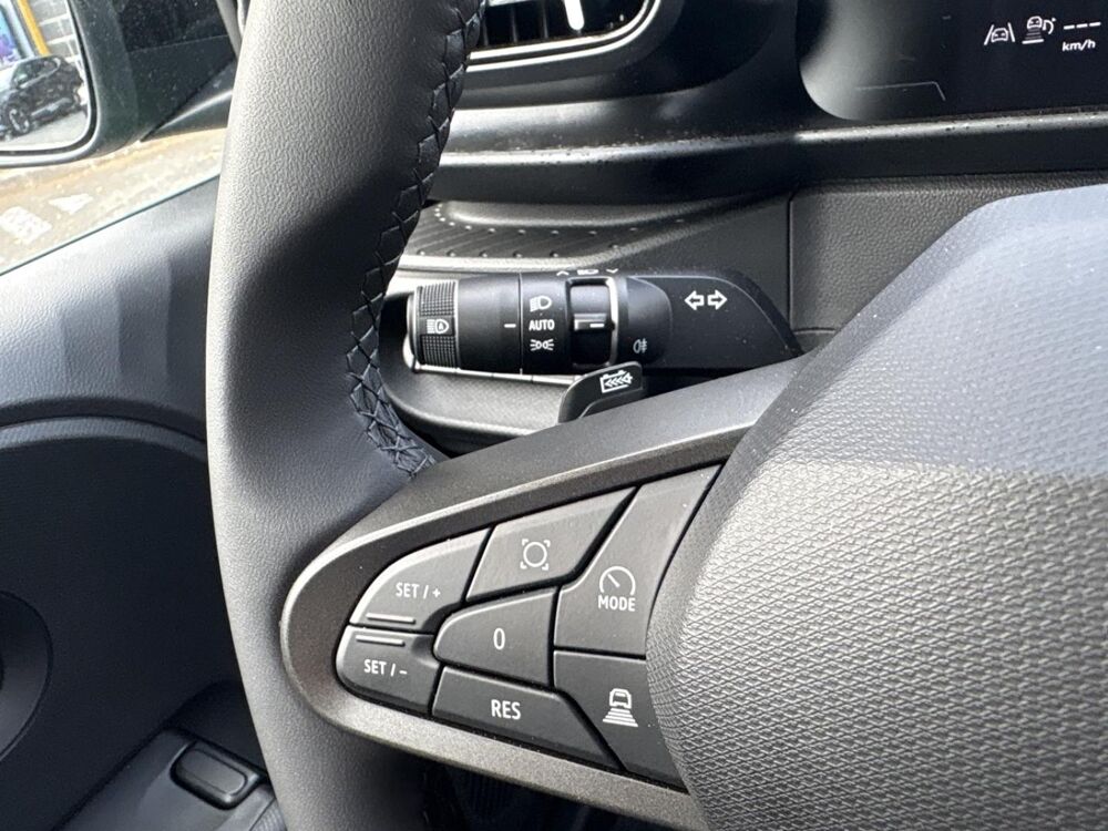 Twingo E-Tech Electrique 80ch 27,5kWh Techno autonomie urbaine 2026 occasion 78750 Mareil-Marly