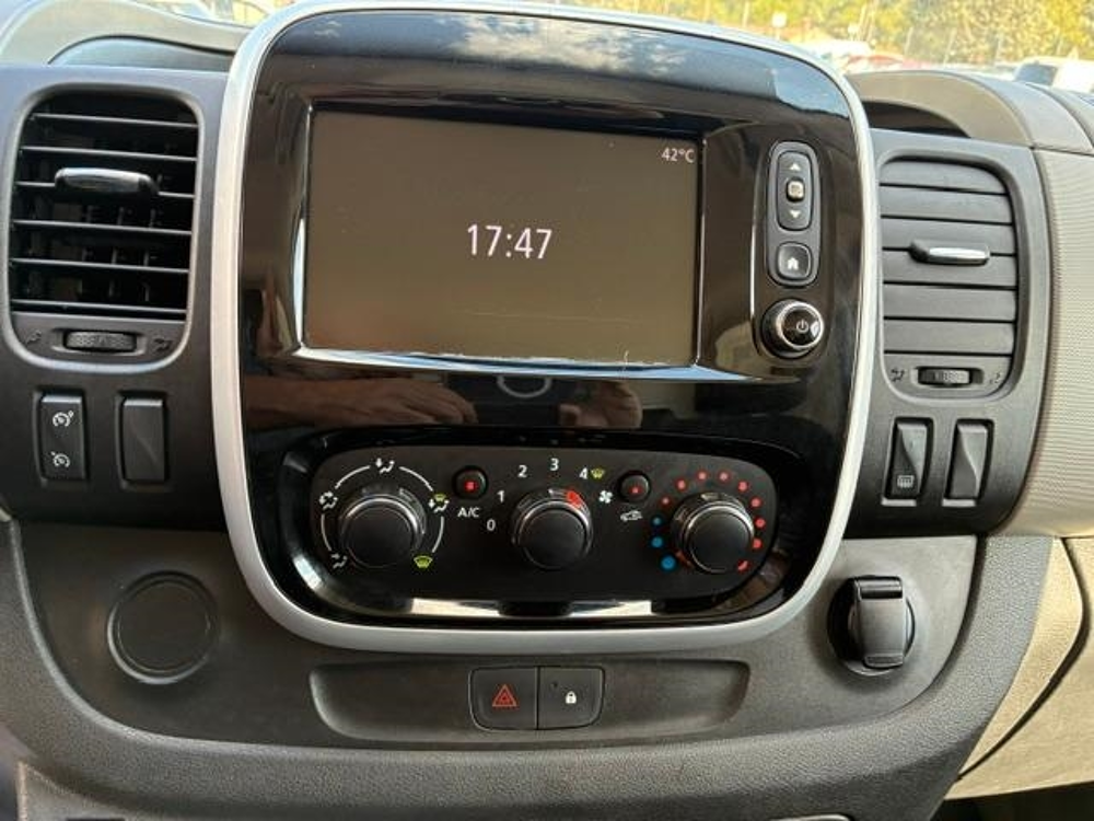 Trafic L1H1 1000 1.6 DCI 120CH GRAND CONFORT TVA RECUPERABLE 2019 occasion 30360 V&eacute;z&eacute;nobres