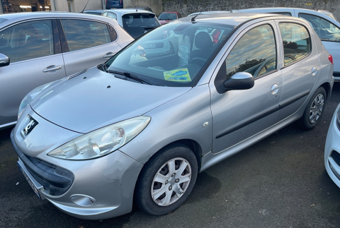 Peugeot 206 + 1.4 HDI FAP TRENDY EURO5 5P