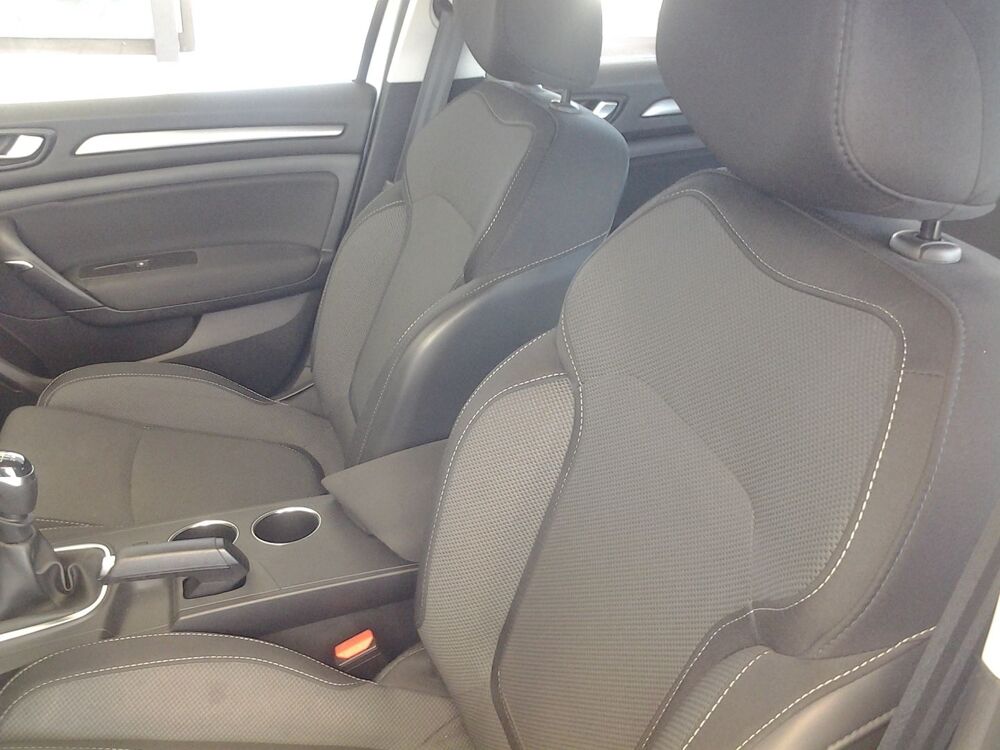 Megane IV 1.5 BLUE DCI 115CH EVOLUTION -23 2023 occasion 71880 Ch&acirc;tenoy-le-Royal