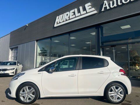 208 1.2 ESSENCE 82CH STYLE 5P 2018 occasion 38130 ECHIROLLES