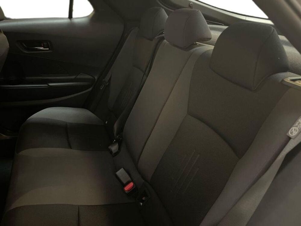 C-HR 2.0 Hybride 200ch Design MY25 2025 occasion 13400 Aubagne