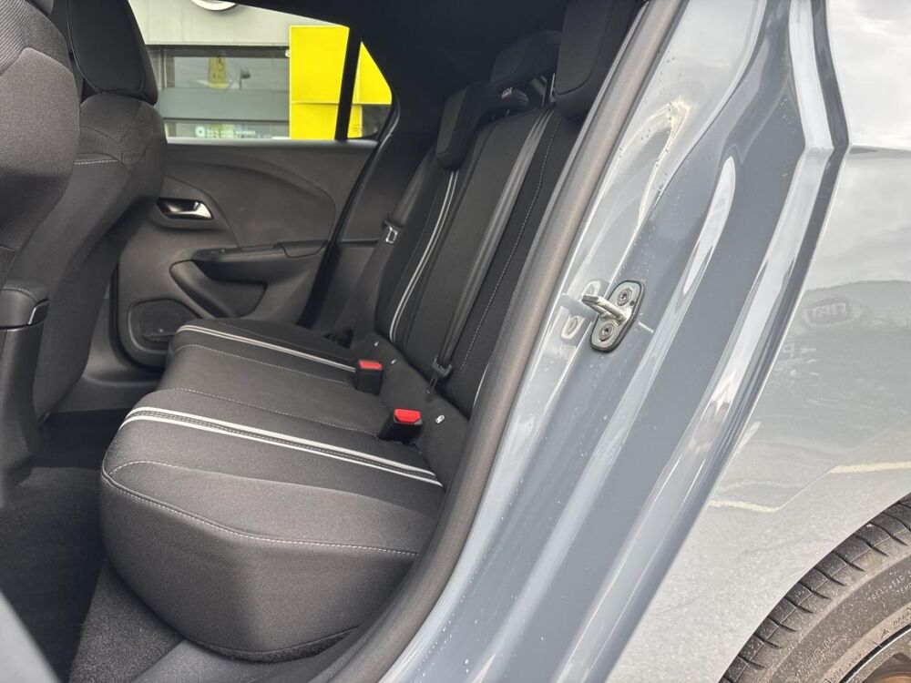 Corsa 1.2 Turbo Hybrid 100ch GS e-BVA6 2024 occasion 13200 Arles