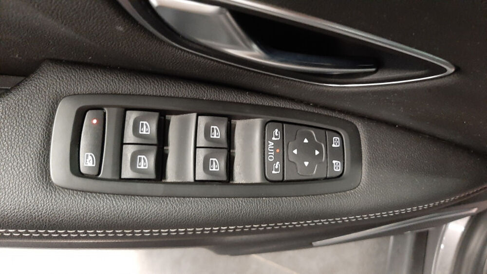 Scenic IV 1.7 BLUE DCI 120CH BUSINESS - 21 2020 occasion 08000 Warcq